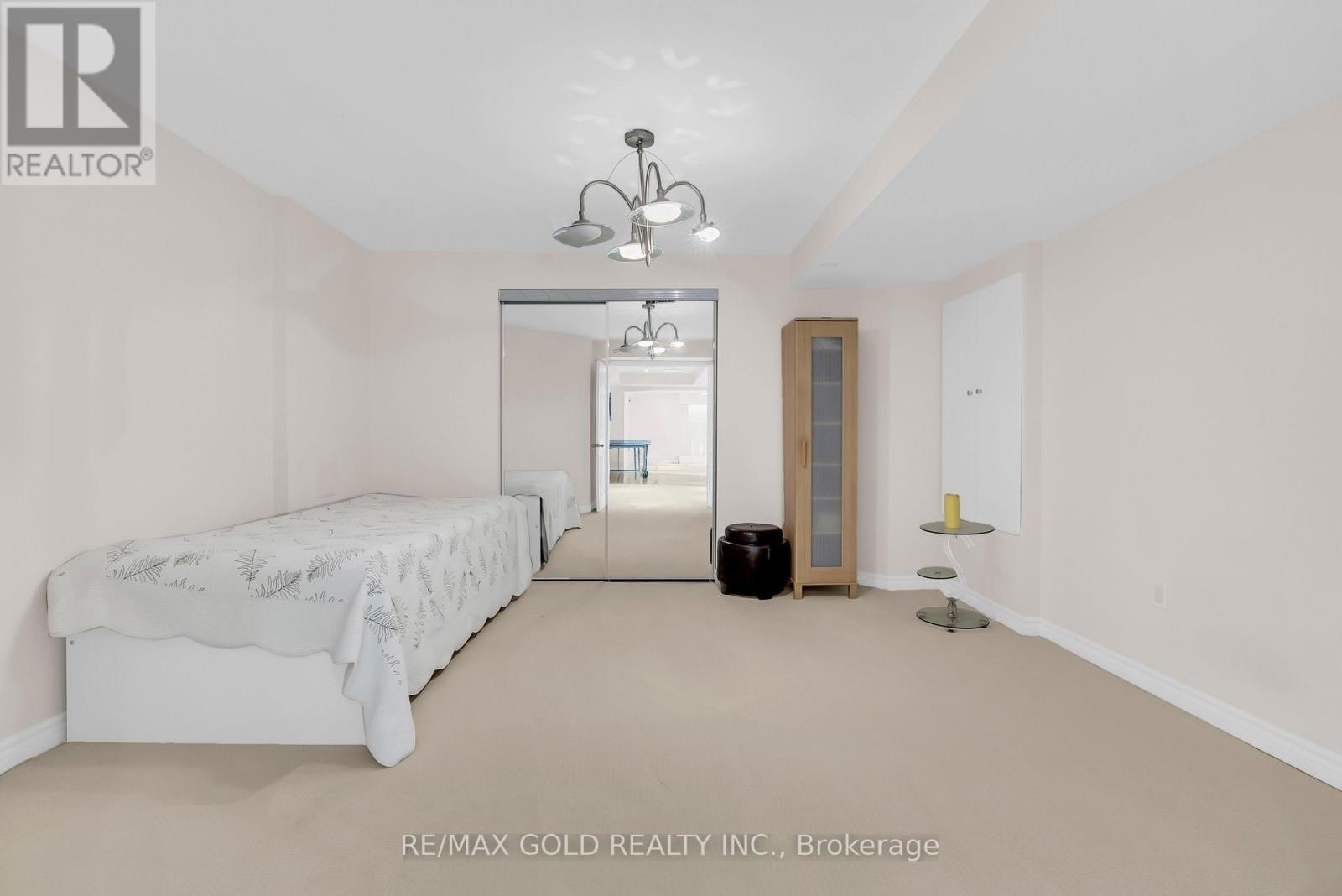 5499 Doctor Peddle Crescent, Mississauga, Ontario  L5M 0K7 - Photo 42 - W13106932