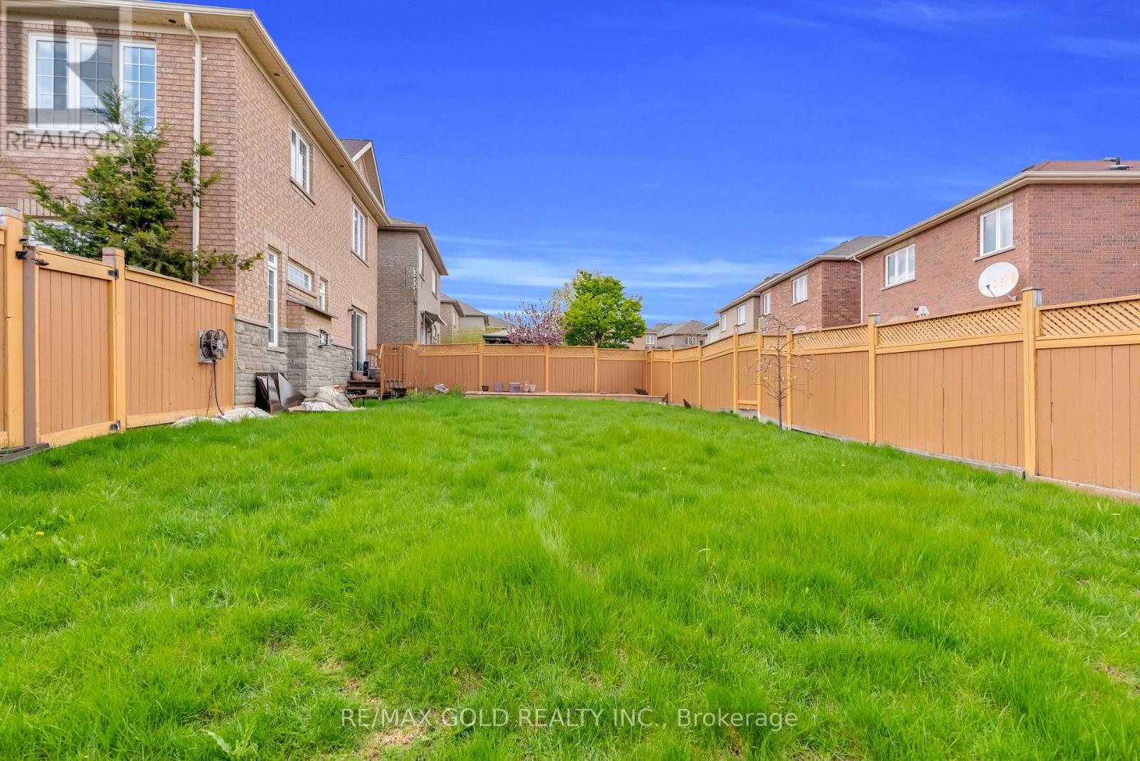 5499 Doctor Peddle Crescent, Mississauga, Ontario  L5M 0K7 - Photo 46 - W13106932