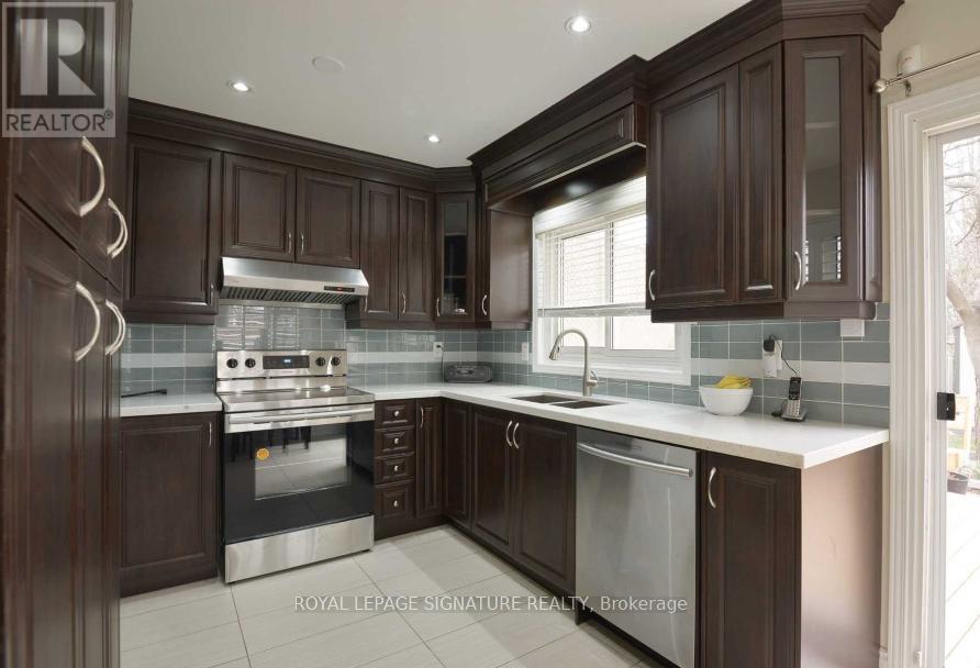 1100 Beechnut Road, Oakville, Ontario  L6J 7P1 - Photo 7 - W13107004