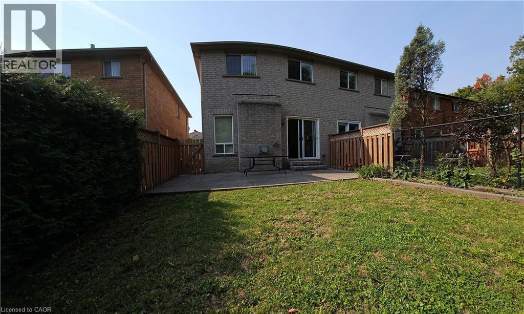 1817 Creek Way, Burlington, Ontario  L7L 6R1 - Photo 12 - 40828008