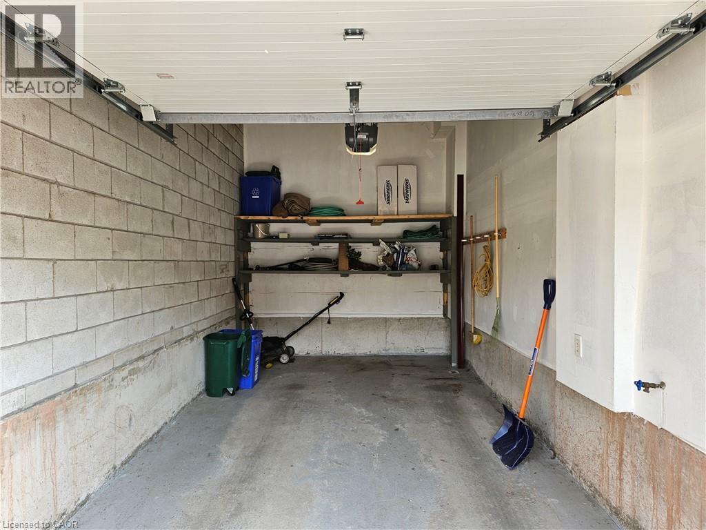 1817 Creek Way, Burlington, Ontario  L7L 6R1 - Photo 26 - 40828008