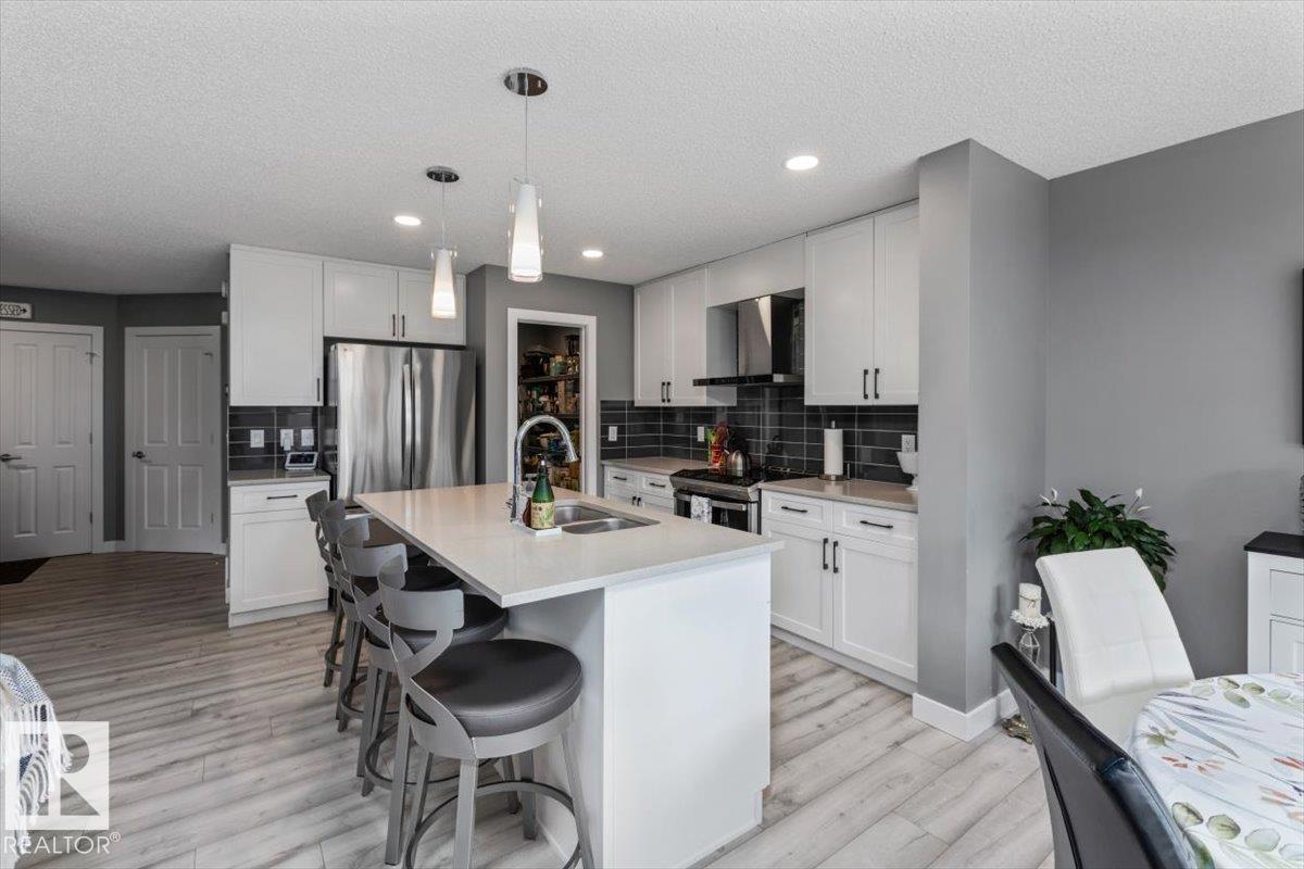 41 Penn Pl, Spruce Grove, Alberta  T7X 2W7 - Photo 8 - E4486810