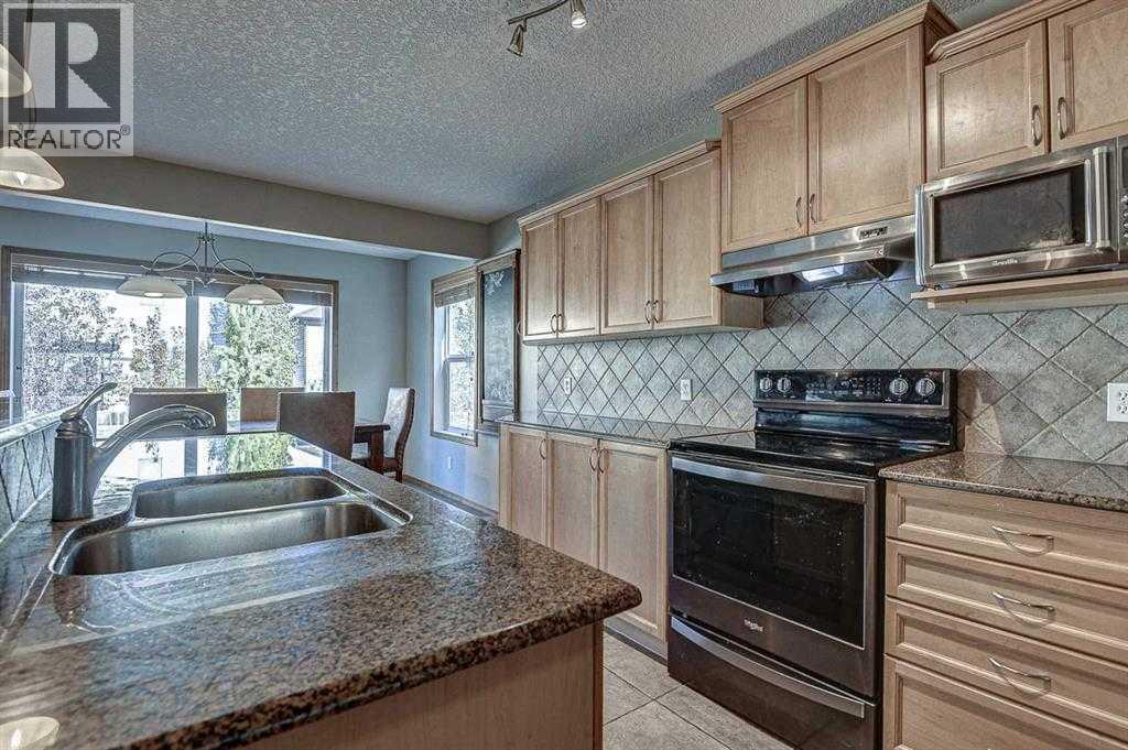 225 Kincora Heights NW, Calgary, Alberta  T3R 1N6 - Photo 15 - A2309380