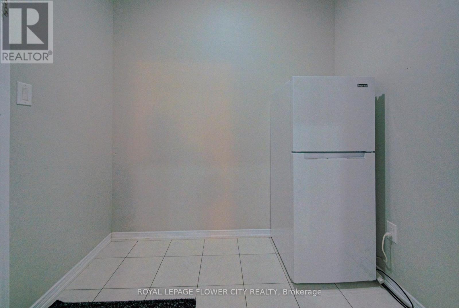 20 Munro Circle, Brantford, Ontario  N3T 0R2 - Photo 17 - X13106946