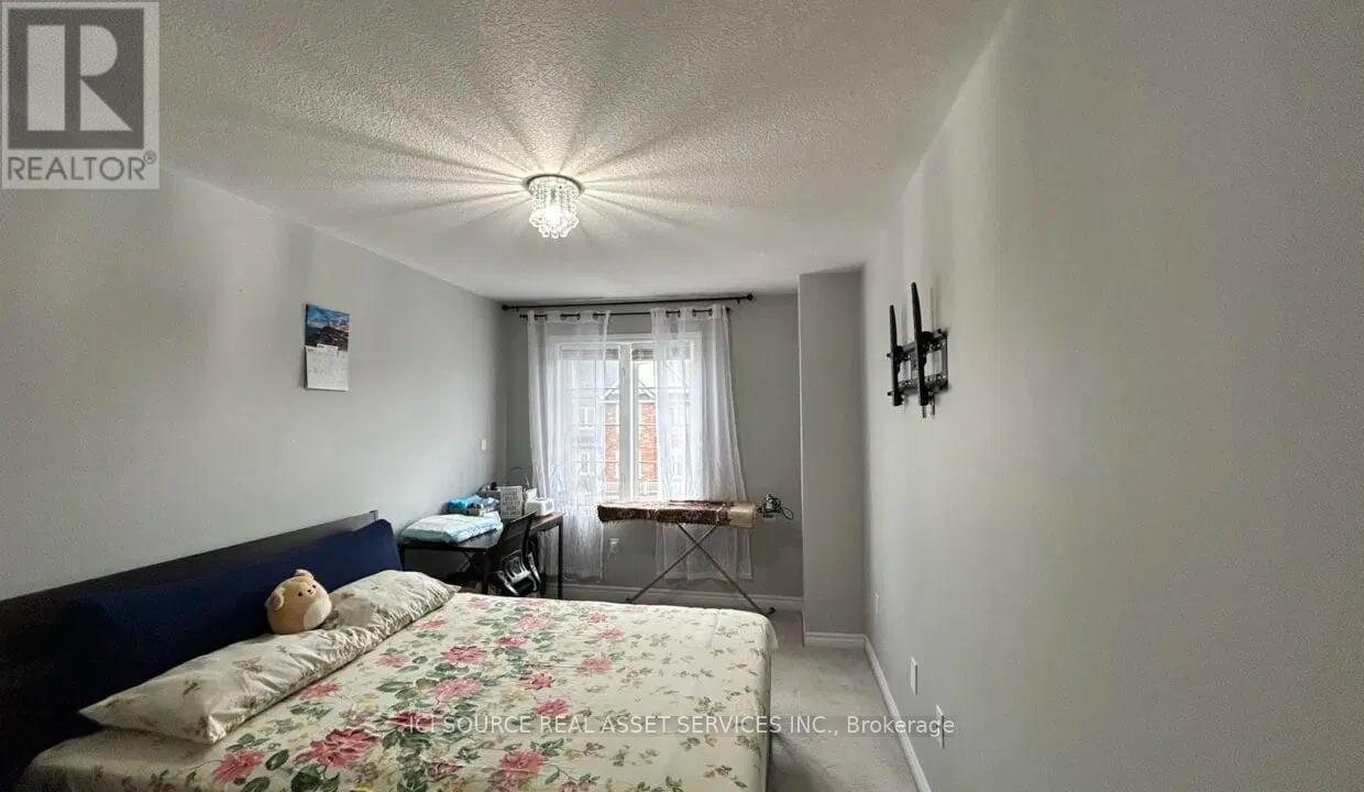 20 Savage Drive, Hamilton, Ontario  K2S 1B9 - Photo 19 - X13106952