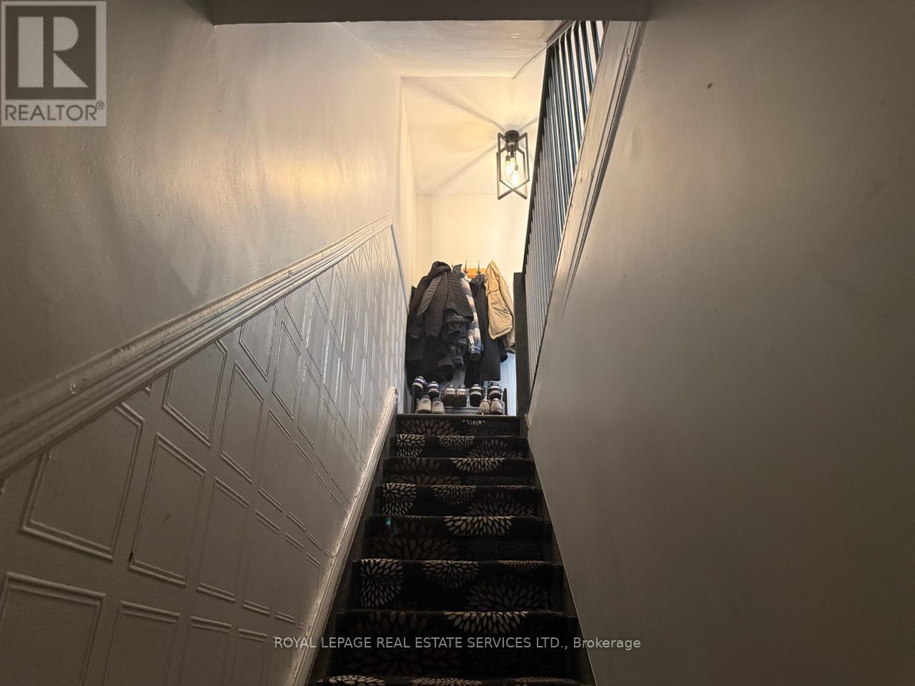 2nd Floor - 263 Grace Street, Toronto, Ontario  M6G 3A7 - Photo 3 - C13015226
