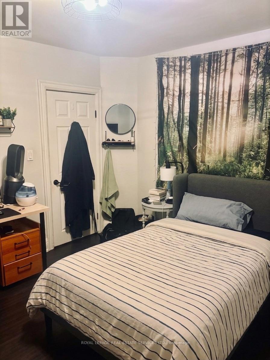 2nd Floor - 263 Grace Street, Toronto, Ontario  M6G 3A7 - Photo 8 - C13015226