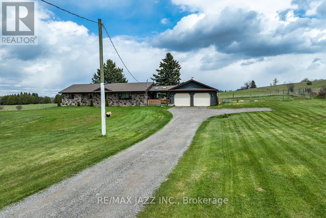 1632 Hwy 35 Highway, Kawartha Lakes, Ontario  L0B 1K0 - Photo 10 - X13098188
