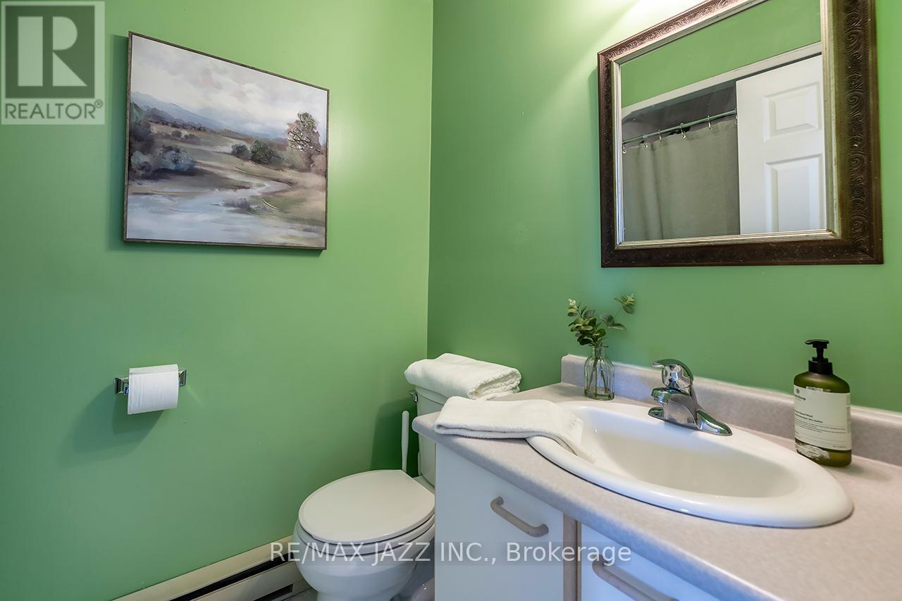 1632 Hwy 35 Highway, Kawartha Lakes, Ontario  L0B 1K0 - Photo 32 - X13098188
