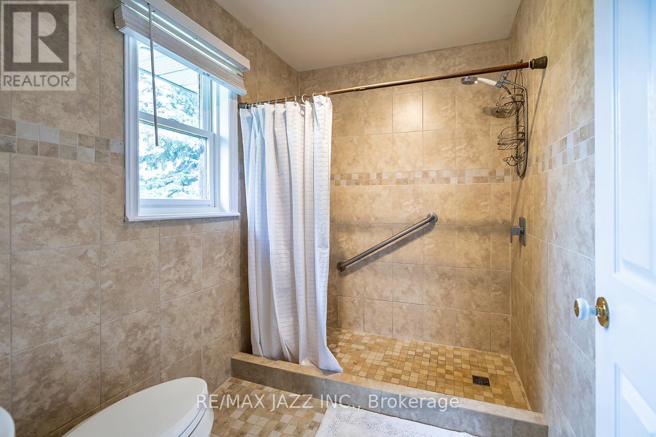 1632 Hwy 35 Highway, Kawartha Lakes, Ontario  L0B 1K0 - Photo 40 - X13098188