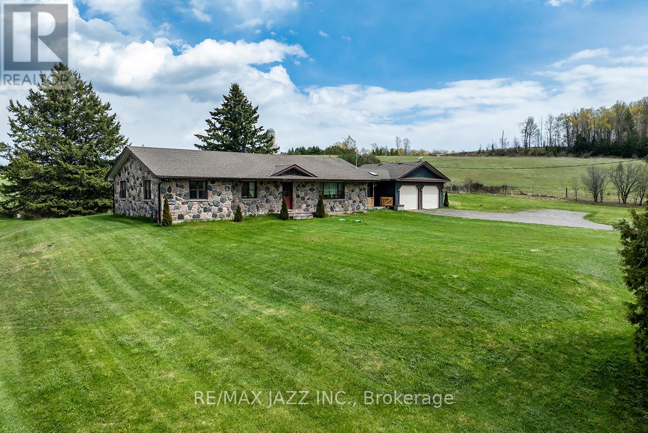 1632 Hwy 35 Highway, Kawartha Lakes, Ontario  L0B 1K0 - Photo 7 - X13098188