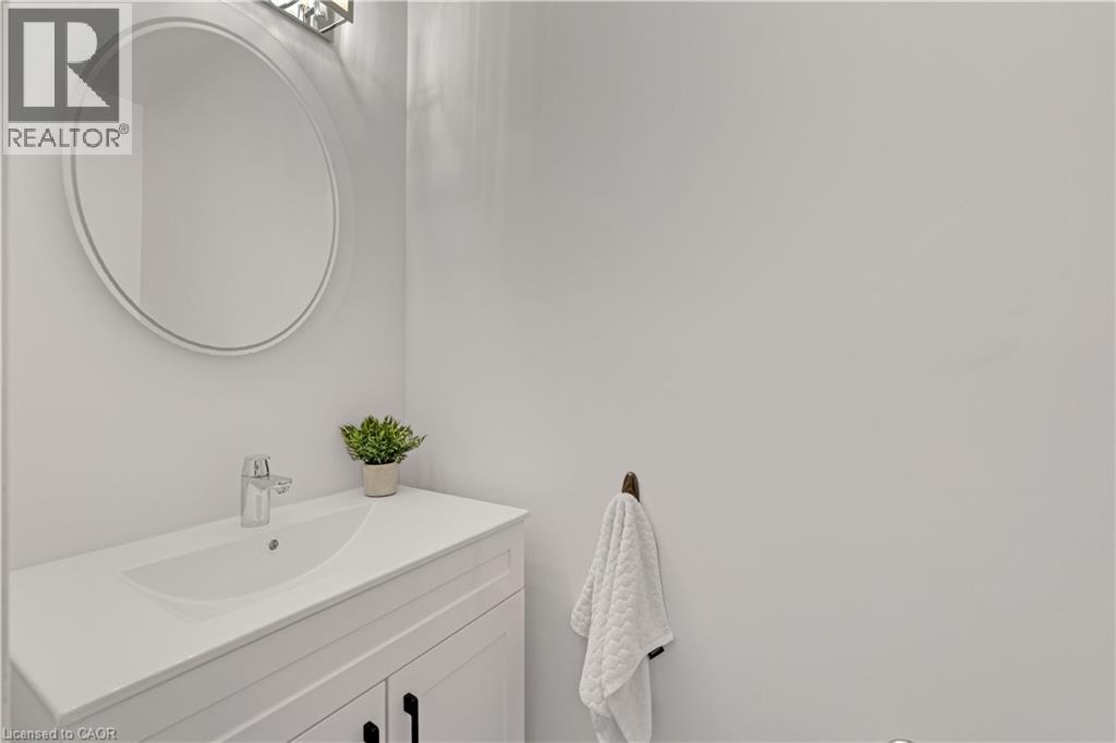 1471 Pickwick Drive, Mississauga, Ontario  L5V 1V7 - Photo 13 - 40822565