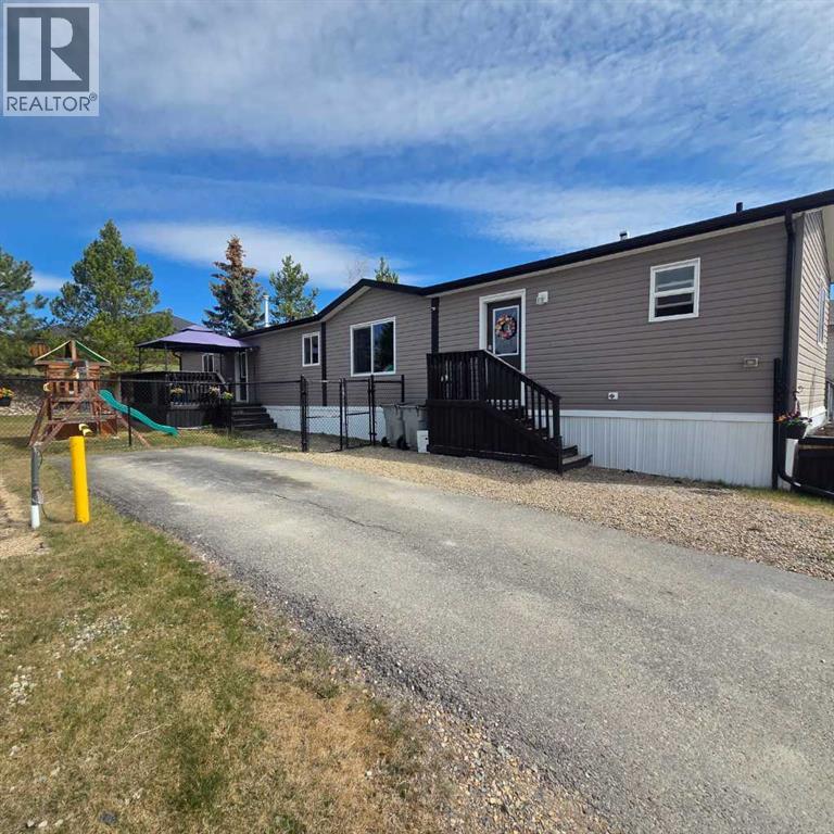 14, 851 63 Street, Edson, Alberta  T7E 0A2 - Photo 1 - A2309710