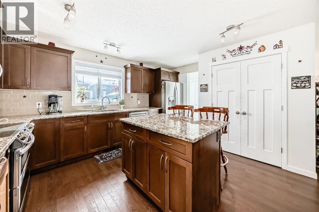 304 Willow Street, Cochrane, Alberta  T4C 0Y9 - Photo 9 - A2308410