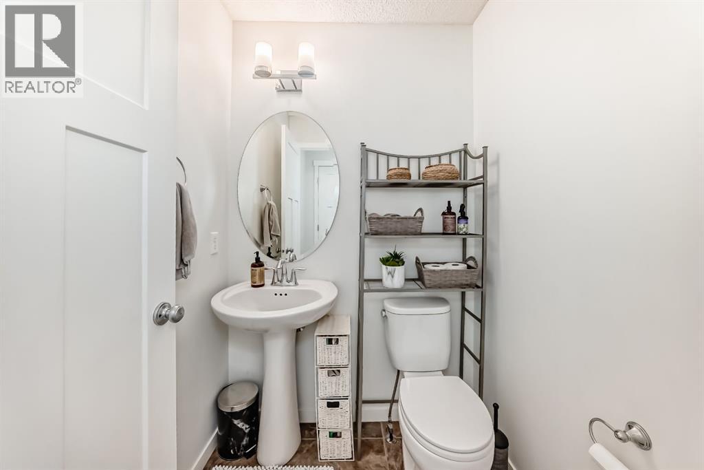 304 Willow Street, Cochrane, Alberta  T4C 0Y9 - Photo 15 - A2308410