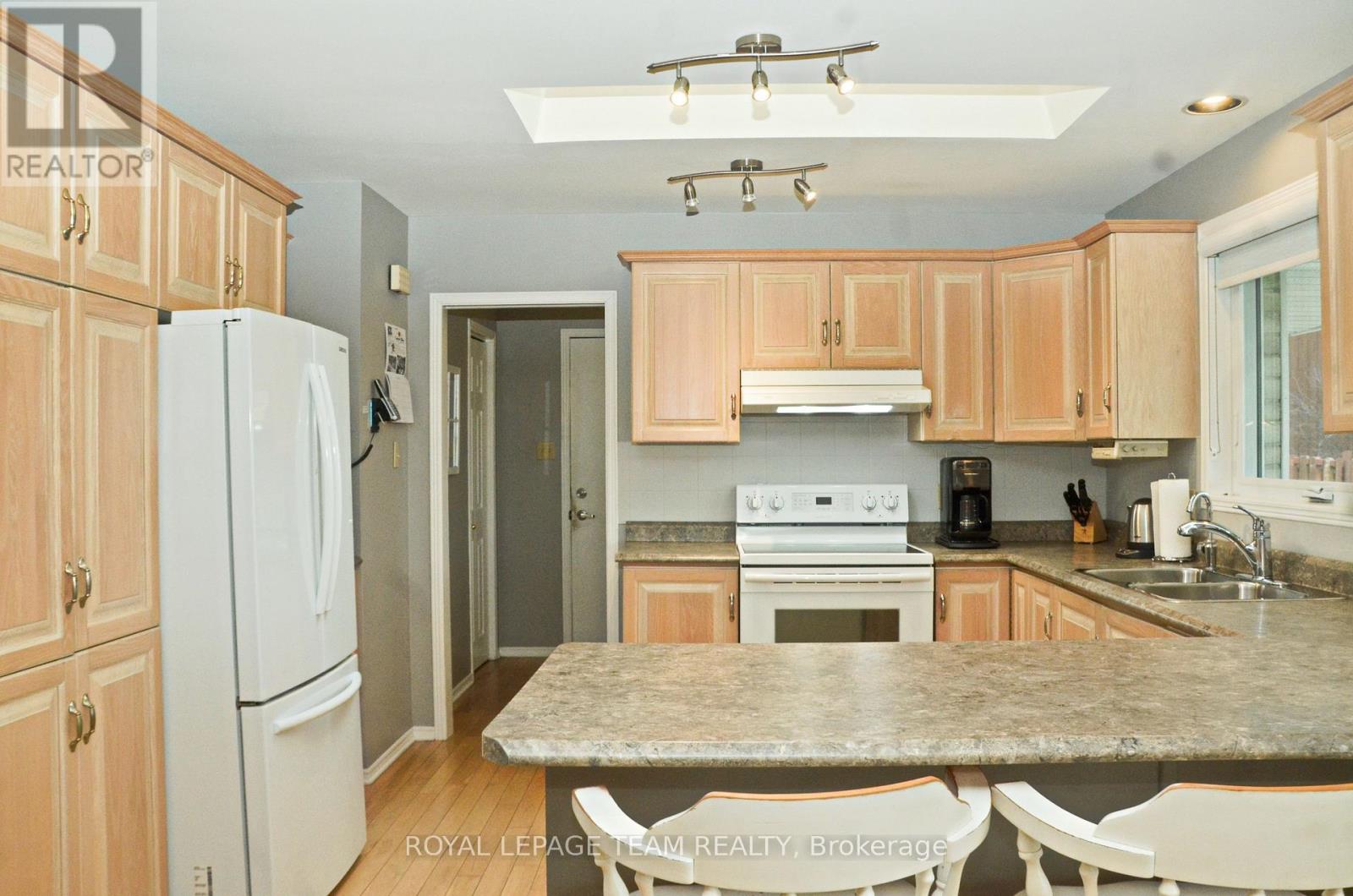 11119 Grisdale Boulevard W, South Dundas, Ontario  K0E 1K0 - Photo 16 - X13067228