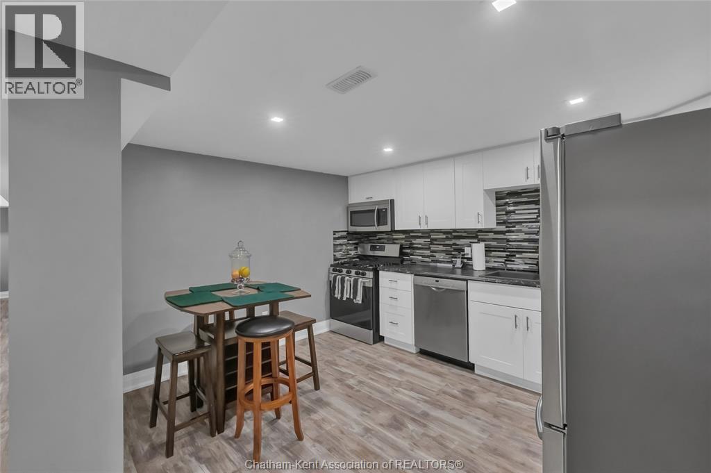 190 Mercer Street, Chatham, Ontario  N7M 4B5 - Photo 44 - 26010427