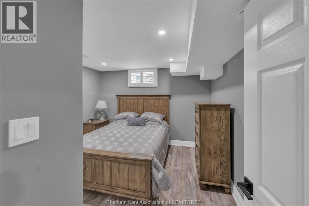 190 Mercer Street, Chatham, Ontario  N7M 4B5 - Photo 48 - 26010427