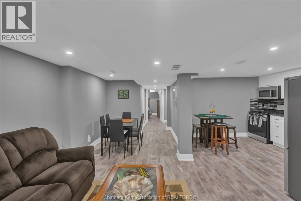 190 Mercer Street, Chatham, Ontario  N7M 4B5 - Photo 47 - 26010427
