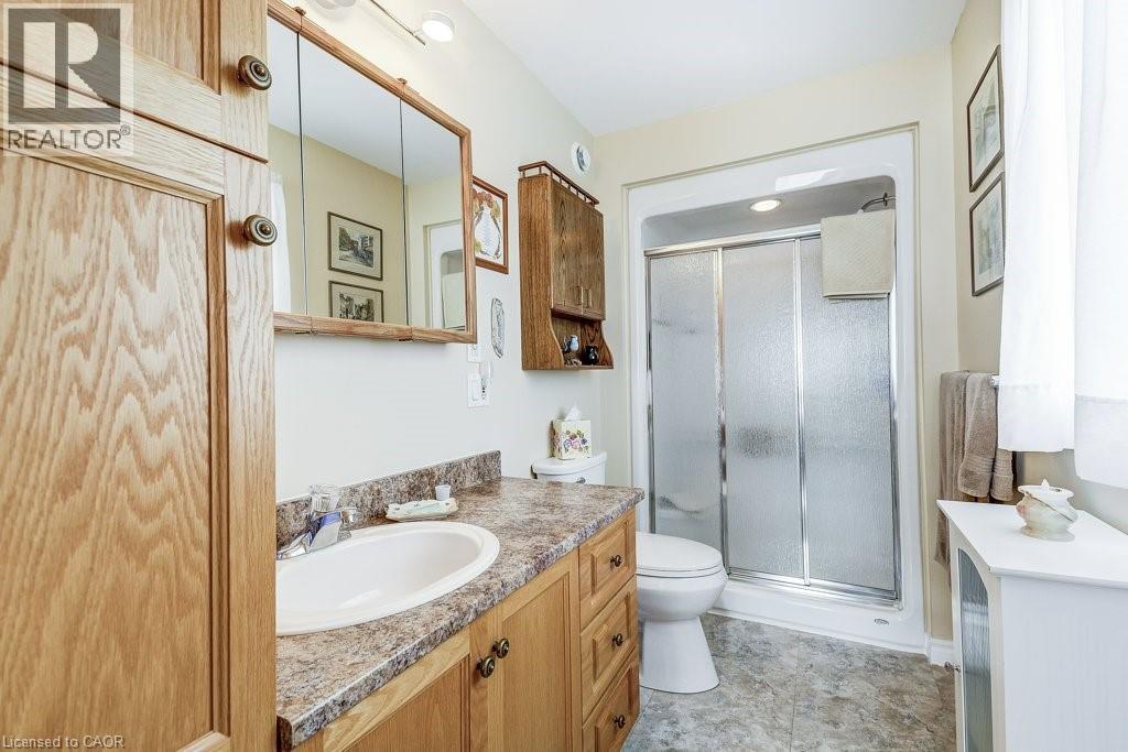 126 Glenariff Drive, Freelton, Ontario  L8B 1A5 - Photo 25 - 40822068