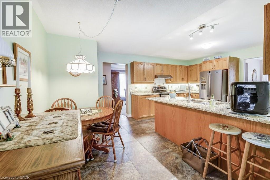 126 Glenariff Drive, Freelton, Ontario  L8B 1A5 - Photo 14 - 40822068