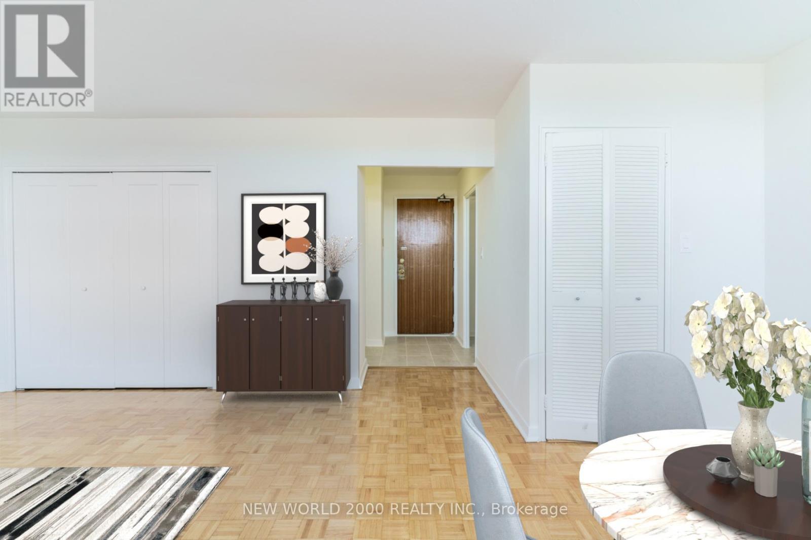 1003 - 485 Eglinton Avenue E, Toronto, Ontario  M4P 1N2 - Photo 4 - C13107062