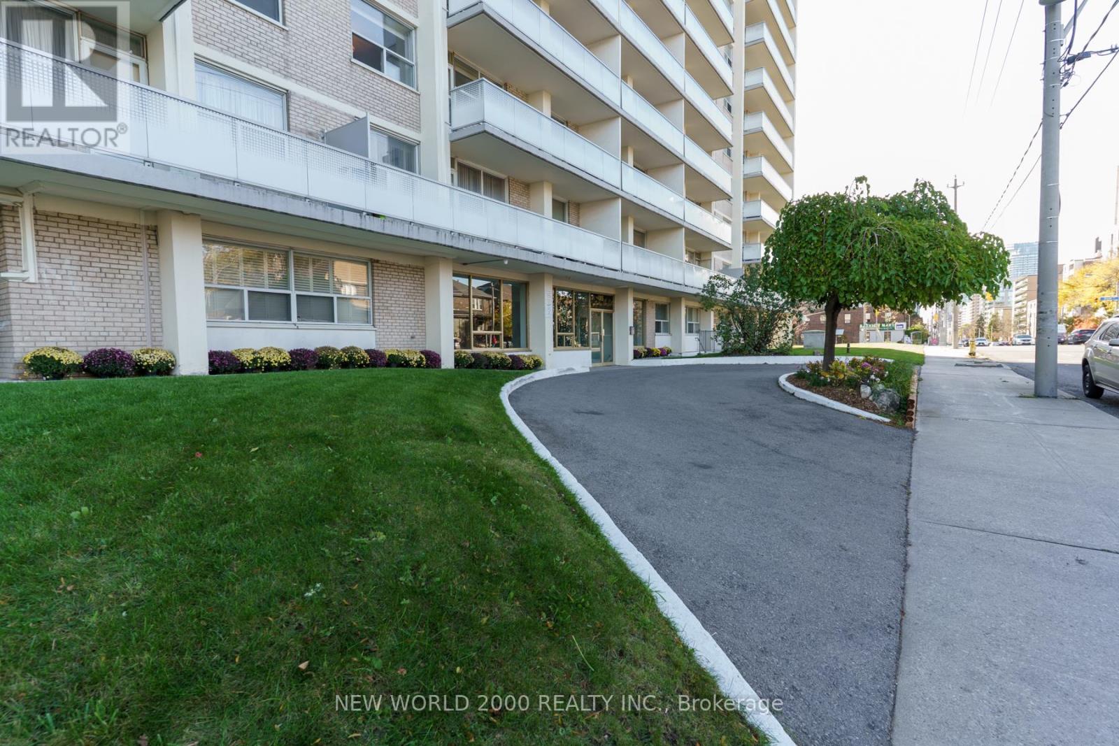 1003 - 485 Eglinton Avenue E, Toronto, Ontario  M4P 1N2 - Photo 9 - C13107062