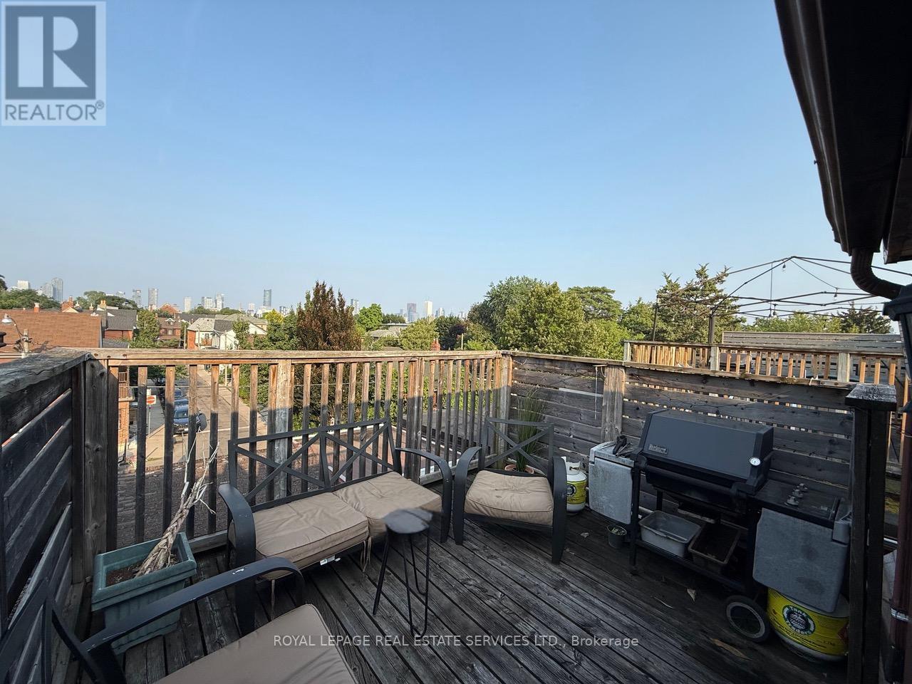 2nd Floor - 263 Grace Street, Toronto, Ontario  M6G 3A7 - Photo 16 - C13015226