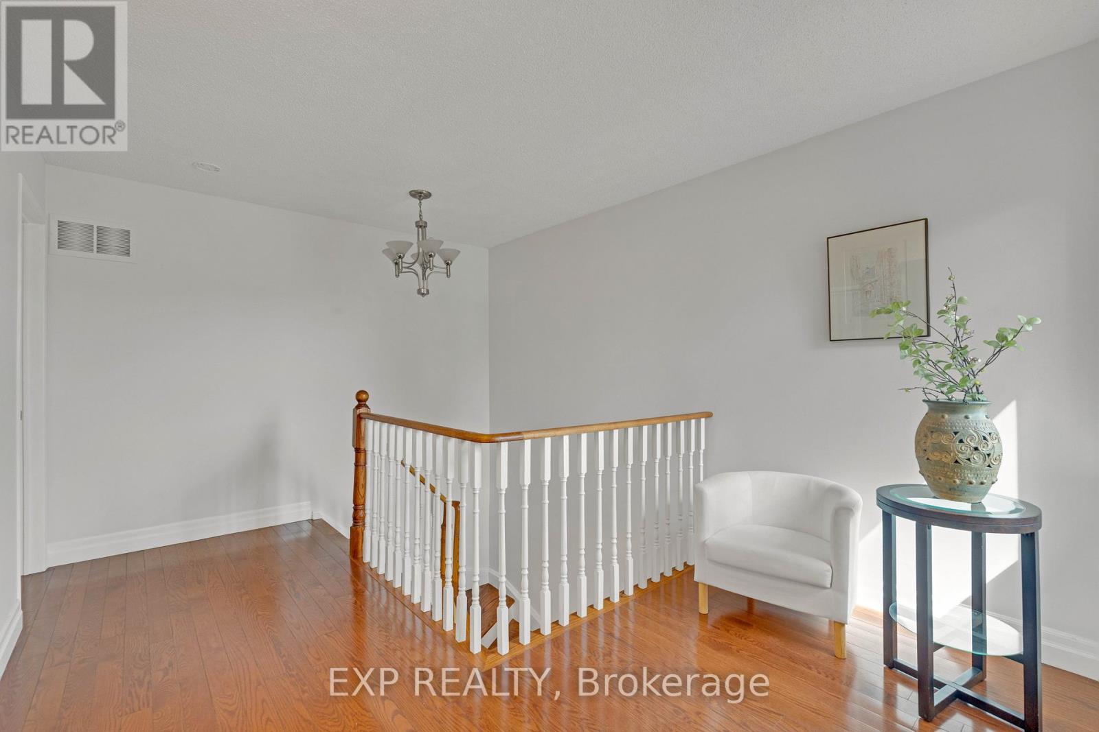 1471 Pickwick Drive, Mississauga, Ontario  L5V 1V7 - Photo 14 - W13021454