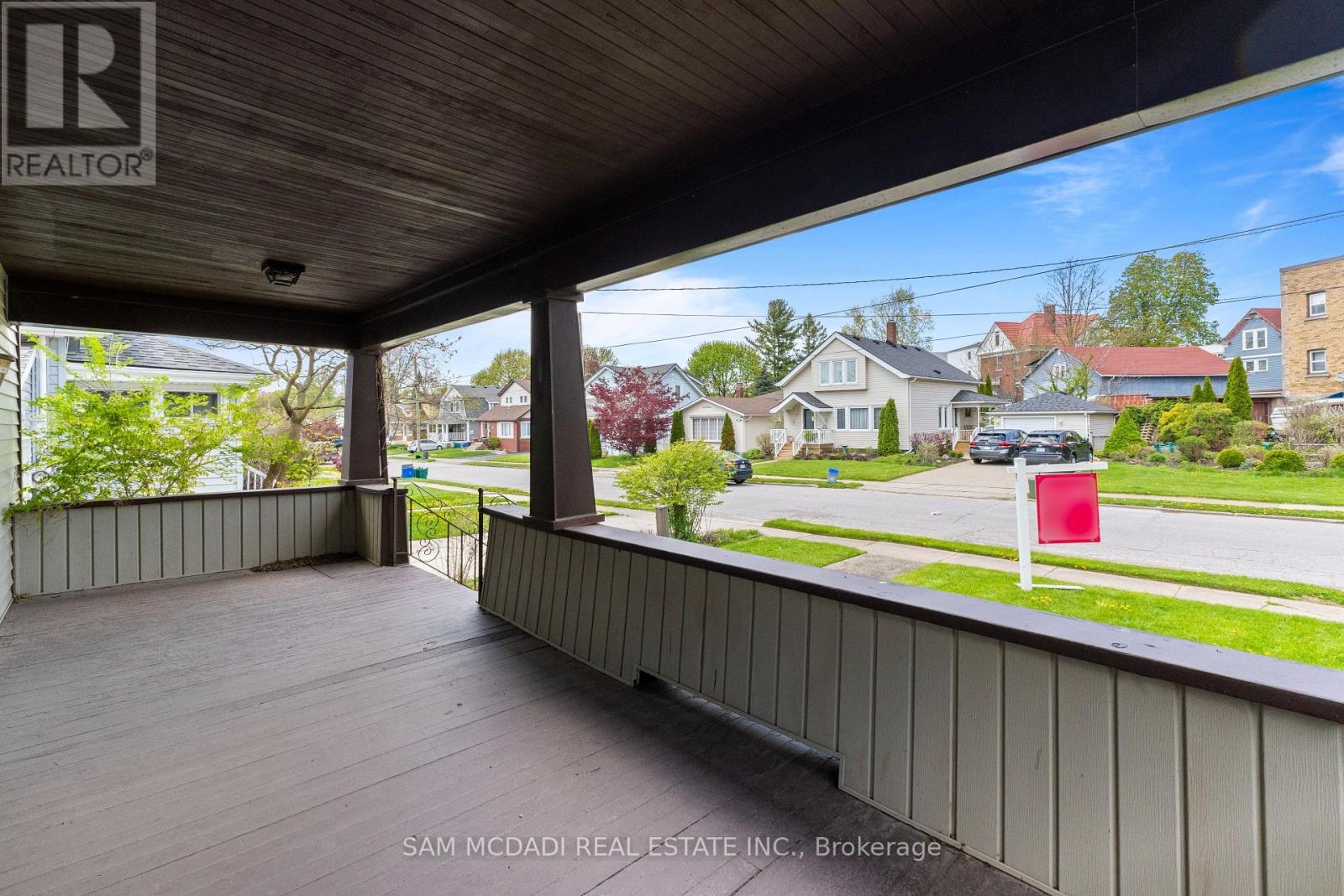 5810 Symmes Street, Niagara Falls, Ontario  L2G 2G3 - Photo 4 - X12830828