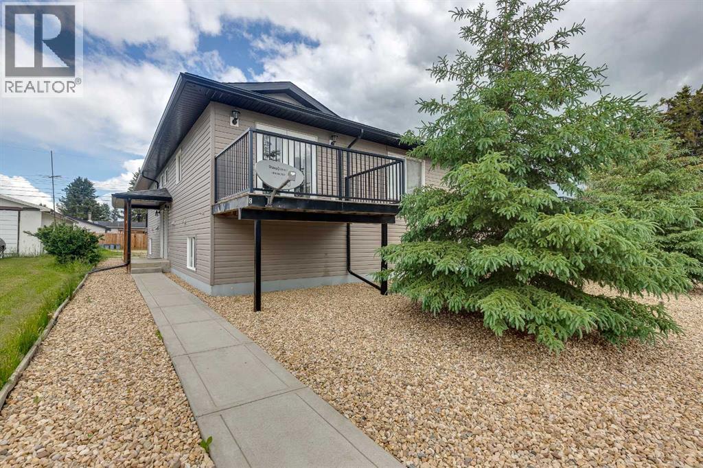 4626 51 Avenue, Rimbey, Alberta  T0C 2J0 - Photo 2 - A2309729