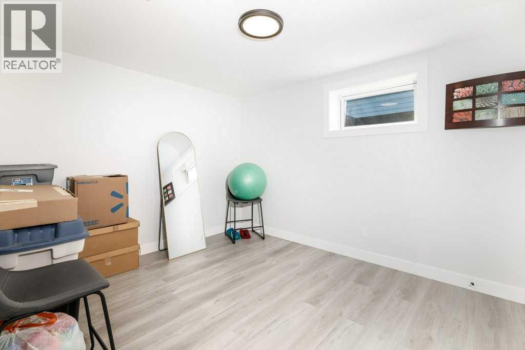 2 Scott Street, Red Deer, Alberta  T4N 0E4 - Photo 30 - A2308968