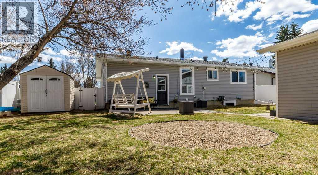 2 Scott Street, Red Deer, Alberta  T4N 0E4 - Photo 36 - A2308968