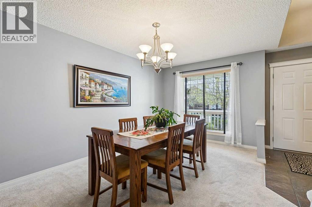 172 West Lakeview Circle, Chestermere, Alberta  T1X 1H7 - Photo 11 - A2304708