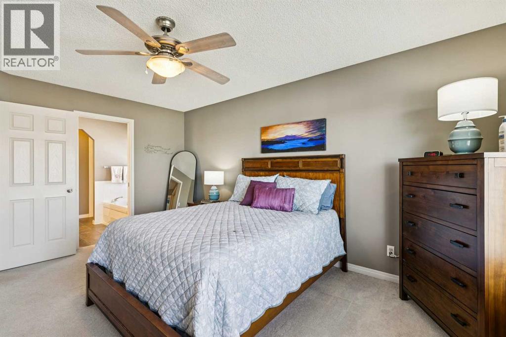 172 West Lakeview Circle, Chestermere, Alberta  T1X 1H7 - Photo 19 - A2304708