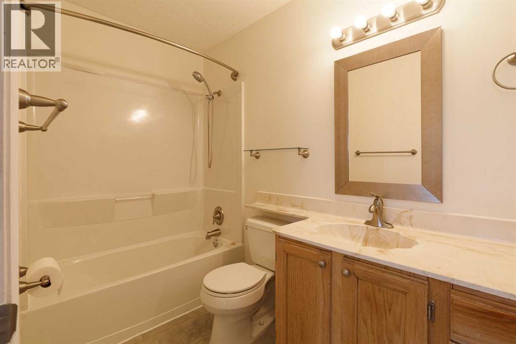 48 Ranchridge Drive NW, Calgary, Alberta  T3G 1W2 - Photo 20 - A2307501