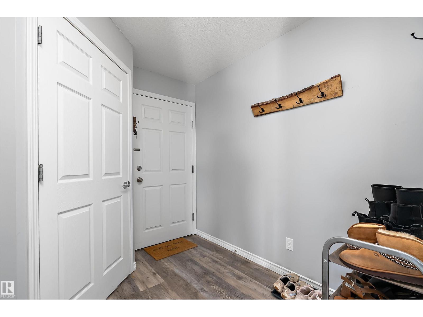 #402 40 Summerwood Bv, Sherwood Park, Alberta  T8H 0C2 - Photo 2 - E4486813