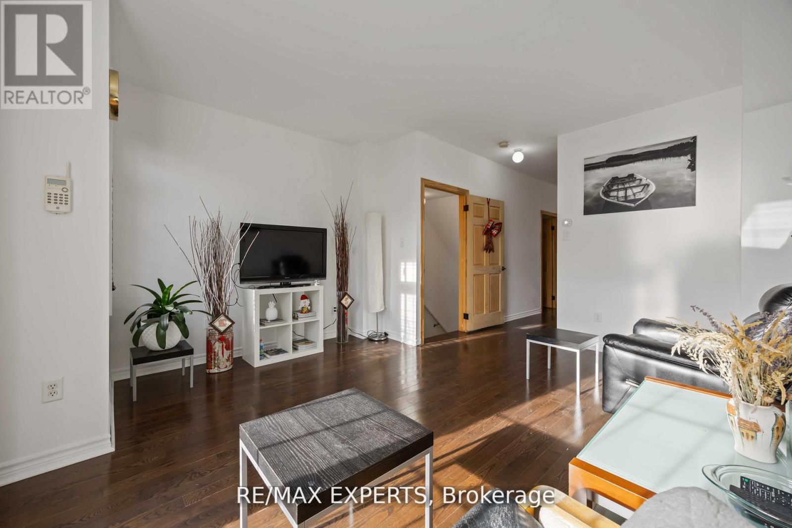 19b Oak Street, Toronto, Ontario  M9N 0A4 - Photo 15 - W13107034