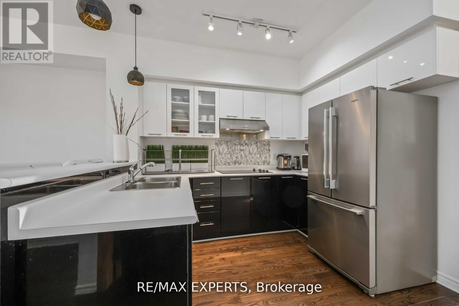19b Oak Street, Toronto, Ontario  M9N 0A4 - Photo 20 - W13107034