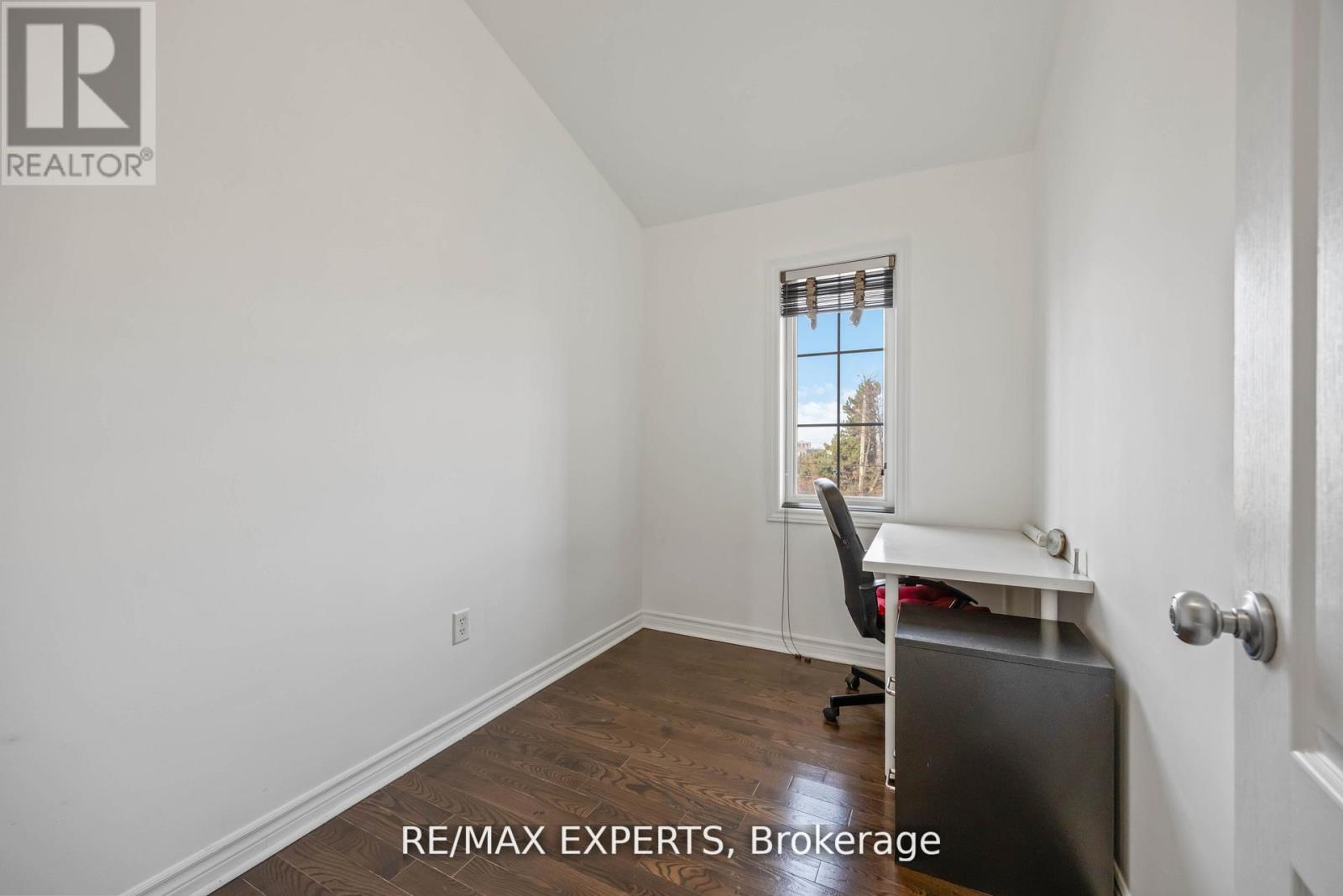 19b Oak Street, Toronto, Ontario  M9N 0A4 - Photo 37 - W13107034