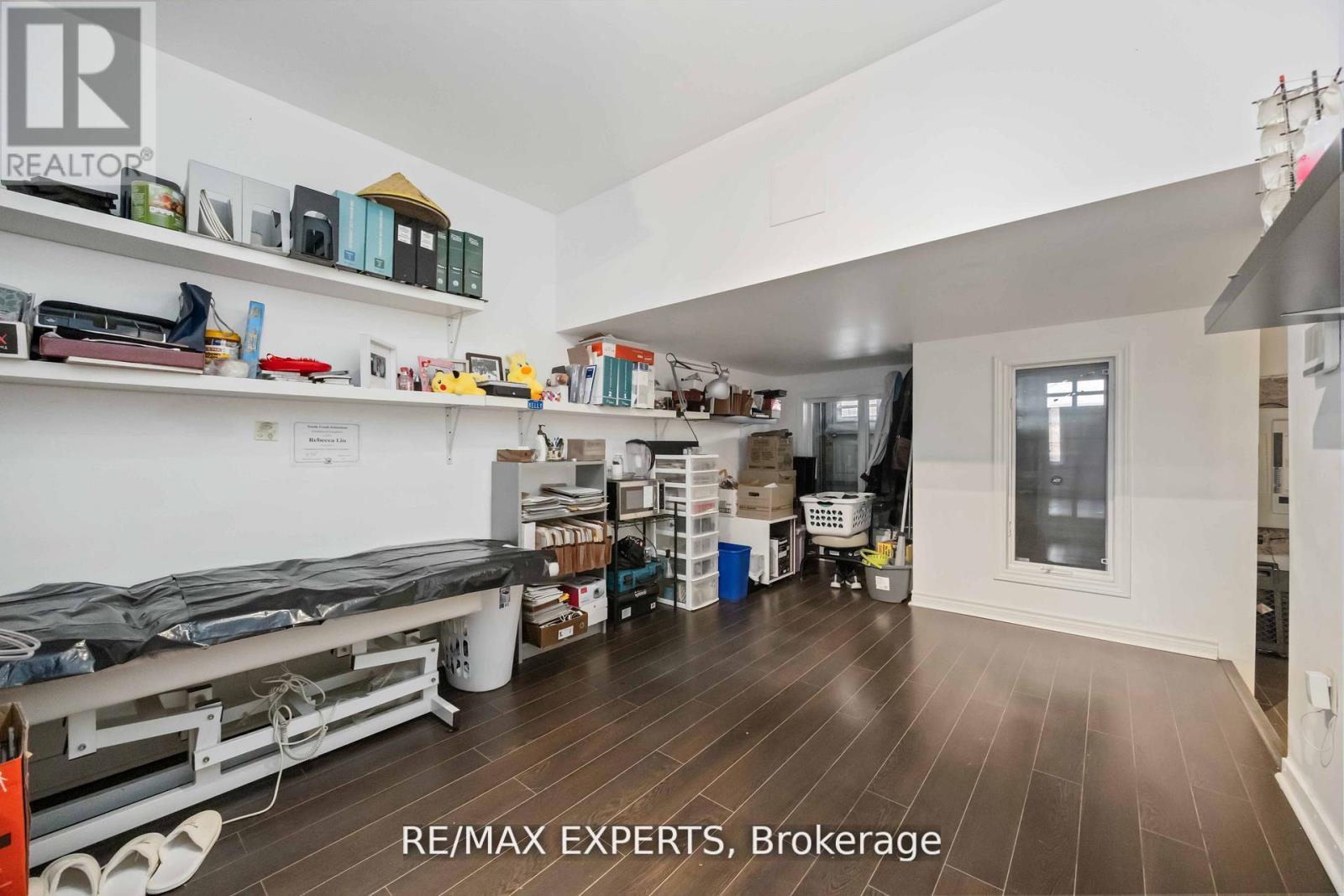 19b Oak Street, Toronto, Ontario  M9N 0A4 - Photo 42 - W13107034