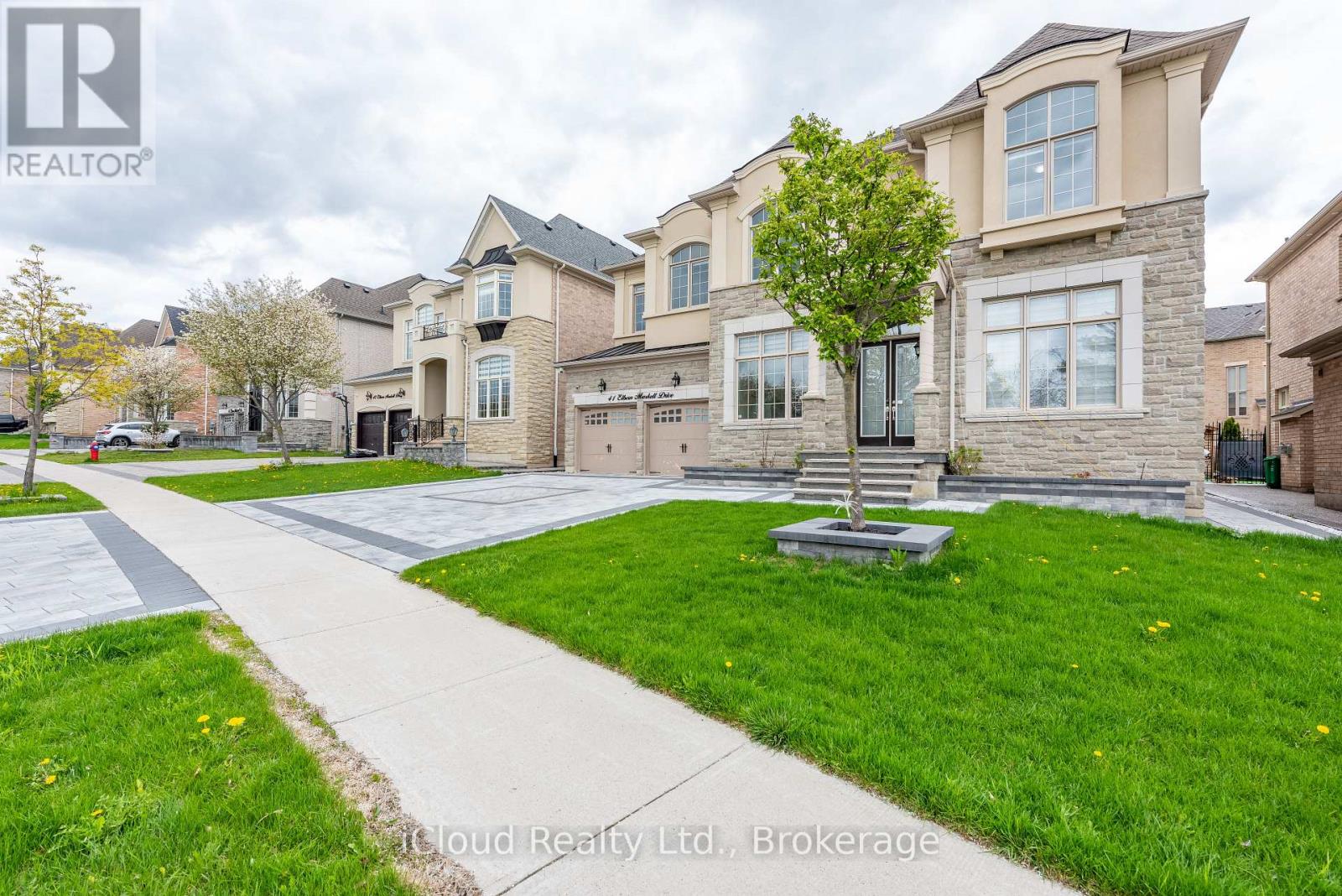41 Elbern Markell Drive, Brampton, Ontario  L6X 2X6 - Photo 7 - W13107038