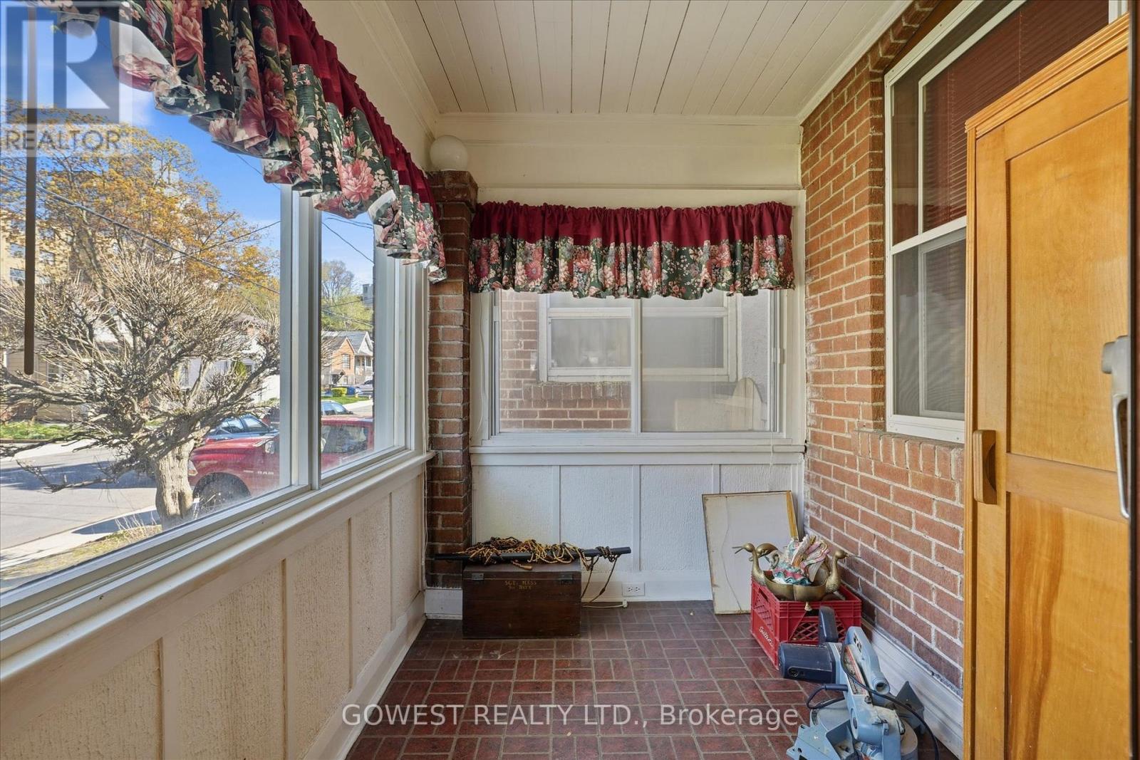 60 Warren Crescent, Toronto, Ontario  M6S 4S2 - Photo 20 - W13107060