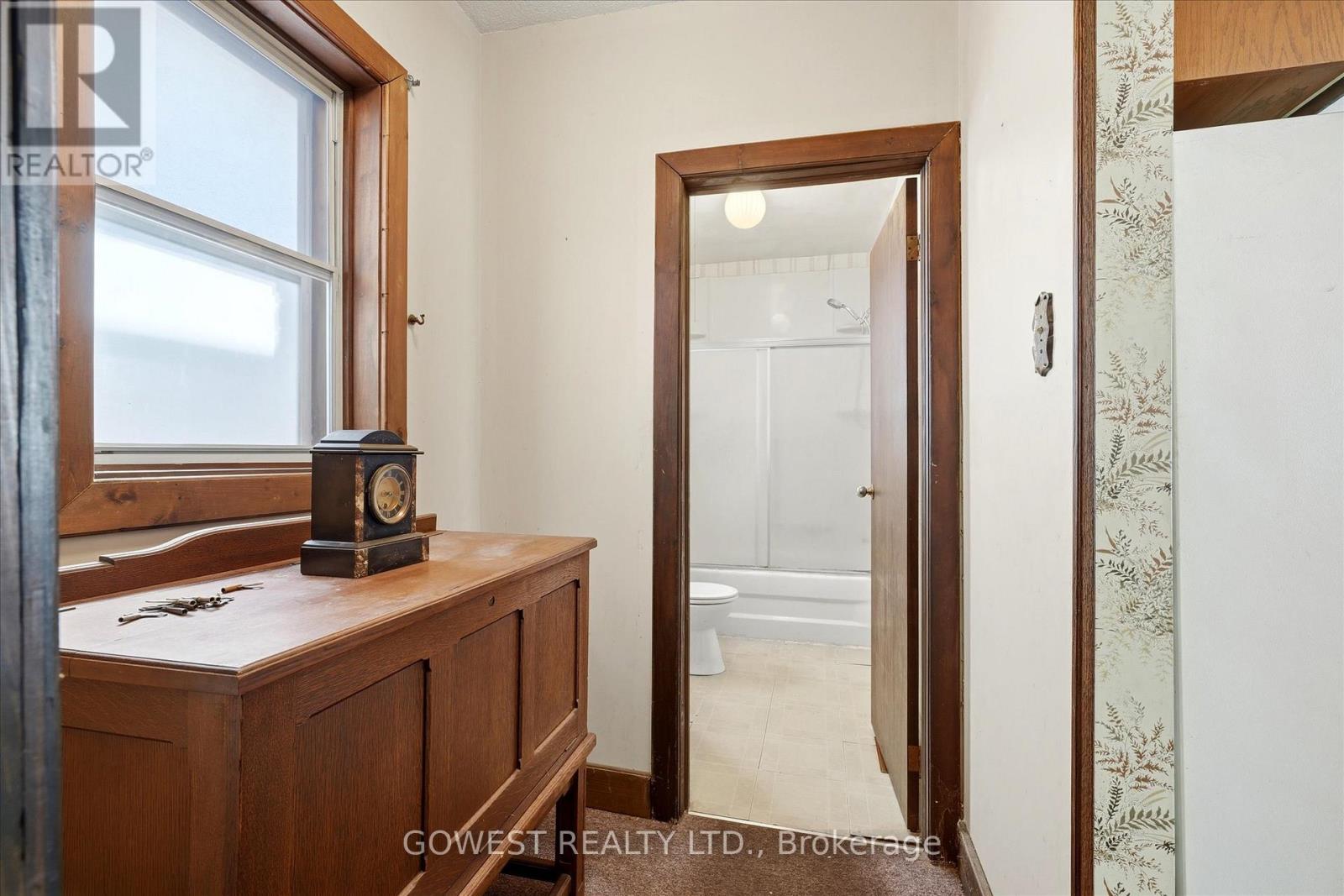 60 Warren Crescent, Toronto, Ontario  M6S 4S2 - Photo 29 - W13107060