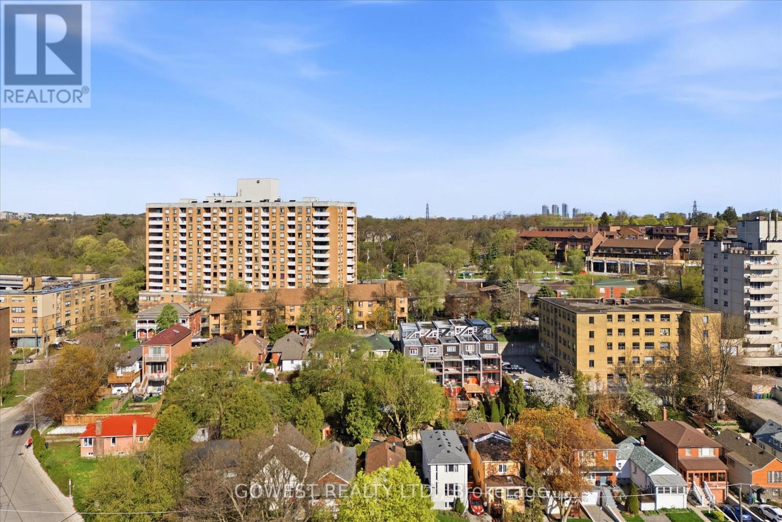 60 Warren Crescent, Toronto, Ontario  M6S 4S2 - Photo 37 - W13107060