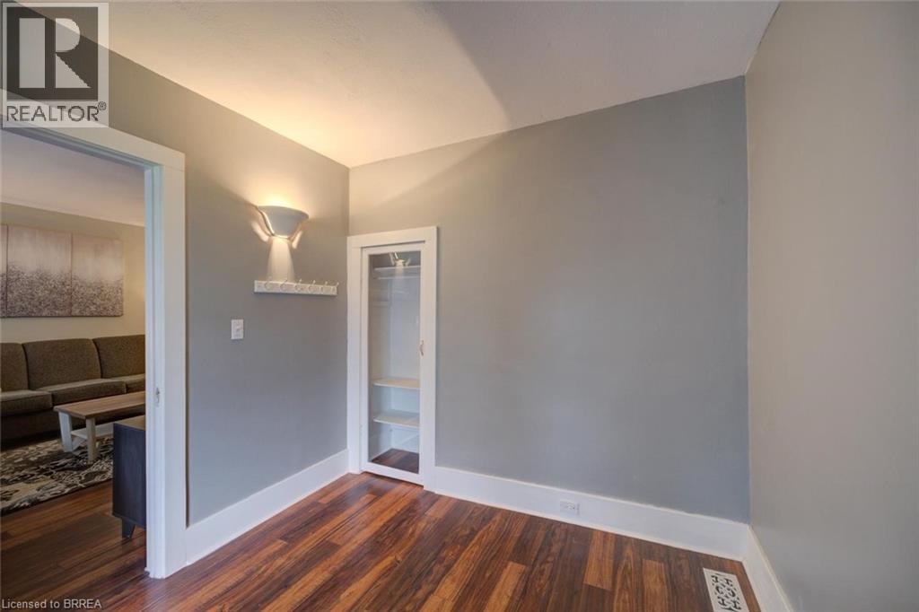 27 Edwin Street, Brantford, Ontario  N3T 4B8 - Photo 16 - 40827091