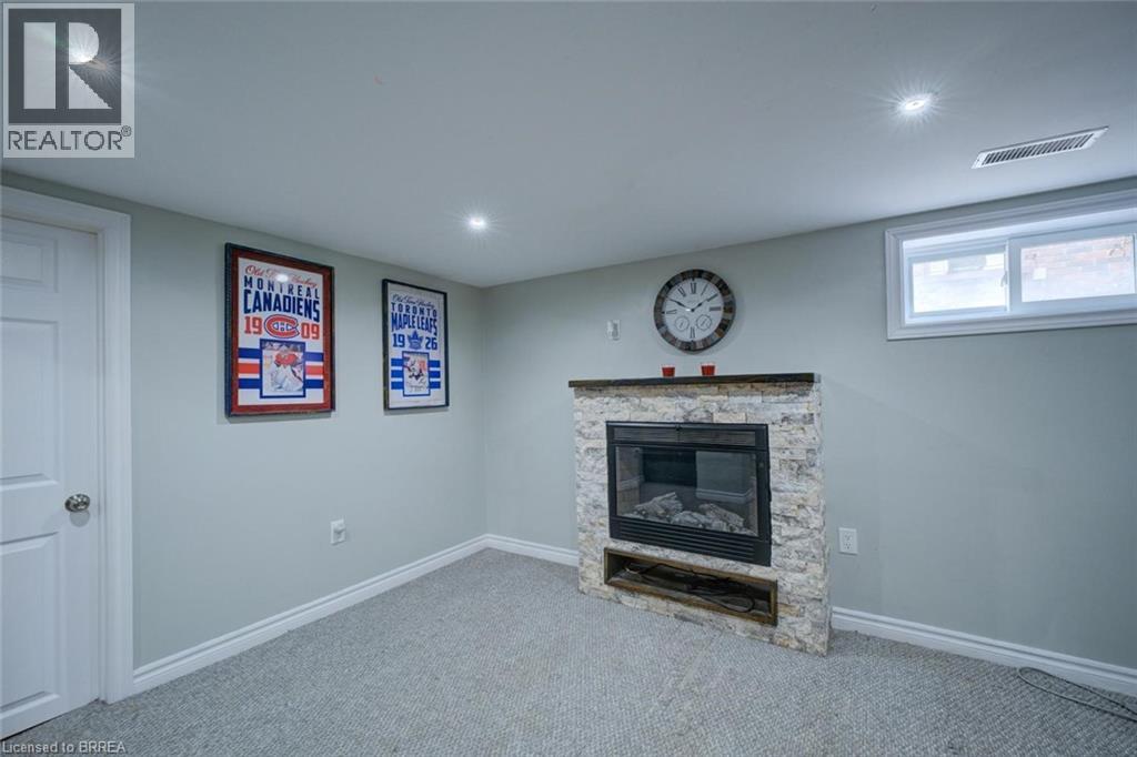 27 Edwin Street, Brantford, Ontario  N3T 4B8 - Photo 23 - 40827091