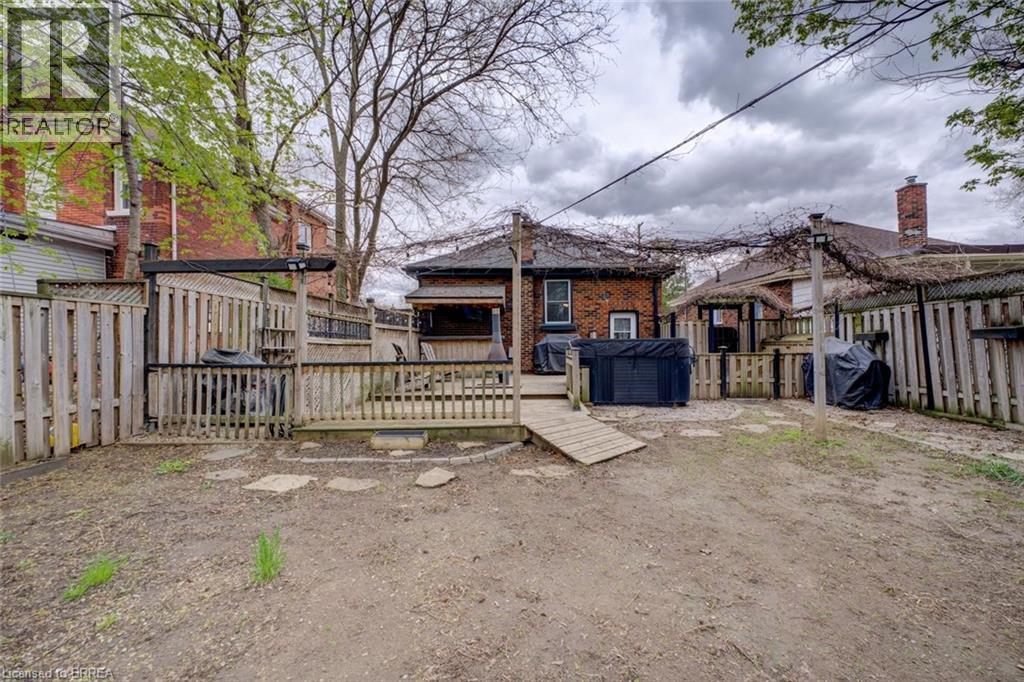 27 Edwin Street, Brantford, Ontario  N3T 4B8 - Photo 31 - 40827091