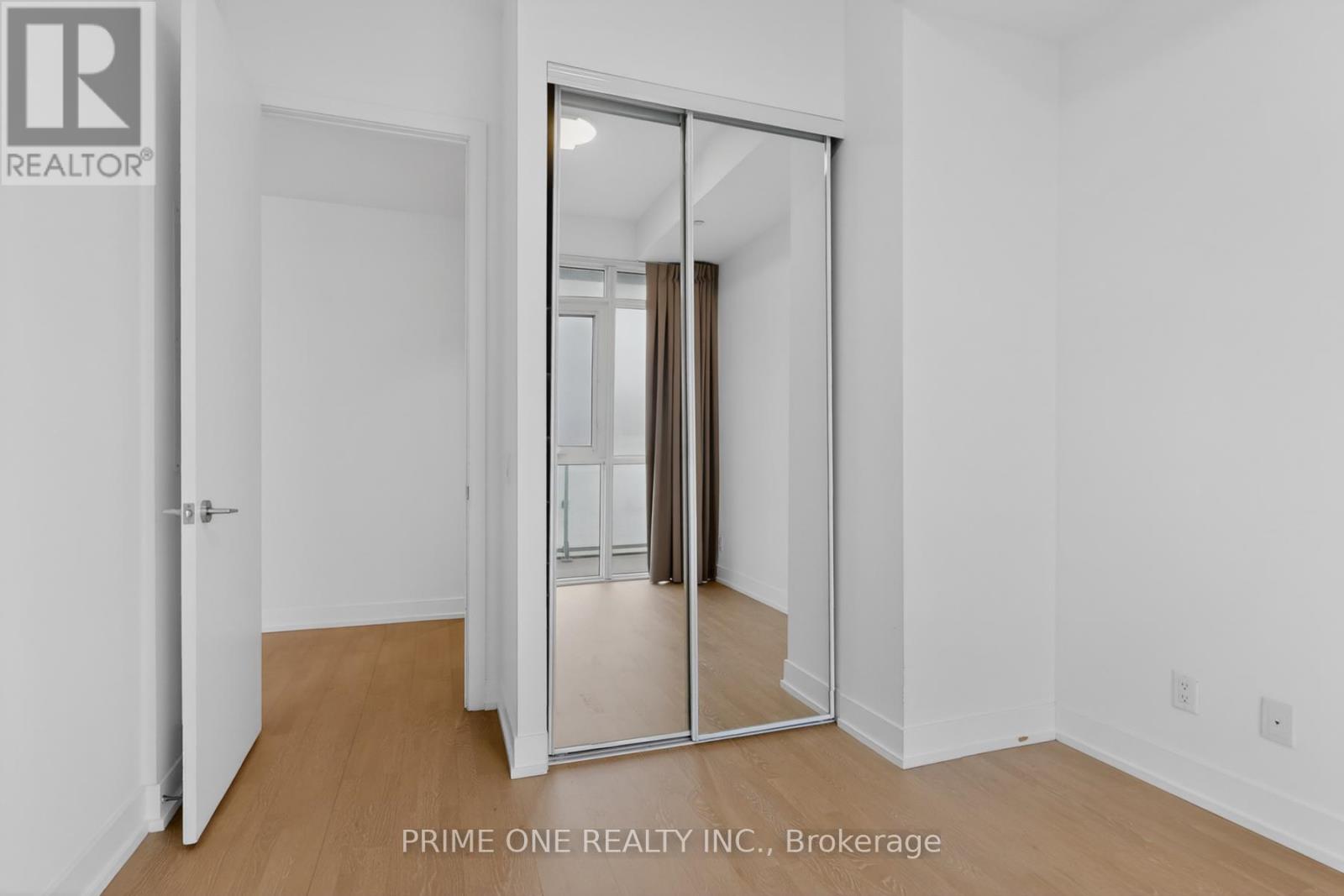 6113 - 7 Grenville Street, Toronto, Ontario  M4Y 0E9 - Photo 28 - C13101620