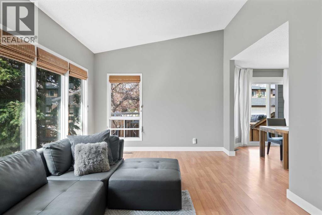 2, 1939 25a Street SW, Calgary, Alberta  T3E 1Y6 - Photo 7 - A2309280